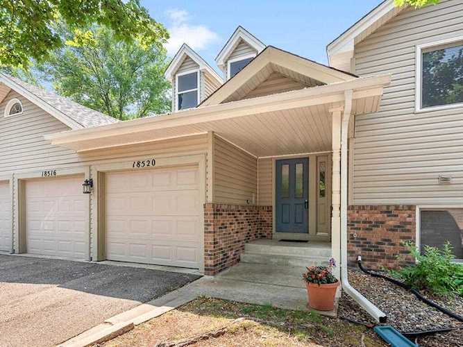 18520 Creeks Bend Drive Minnetonka, MN 55345