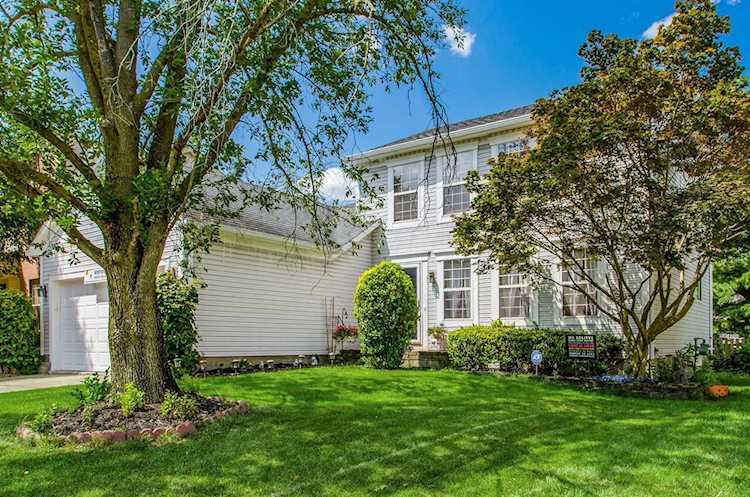 1412 Boswall Drive Worthington, OH 43085 | MLS 221031245 Photo 1