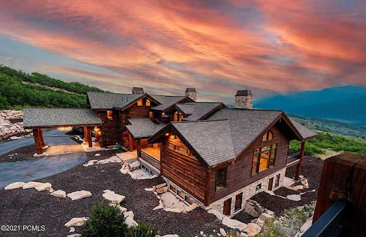 1976 W Red Hawk Trail Trl Park City, UT 84098