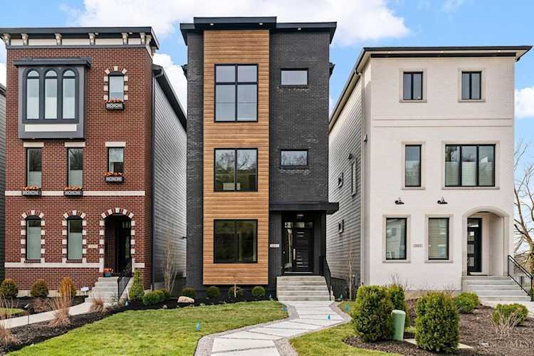 2467 Riverside Drive Cincinnati, OH 45202