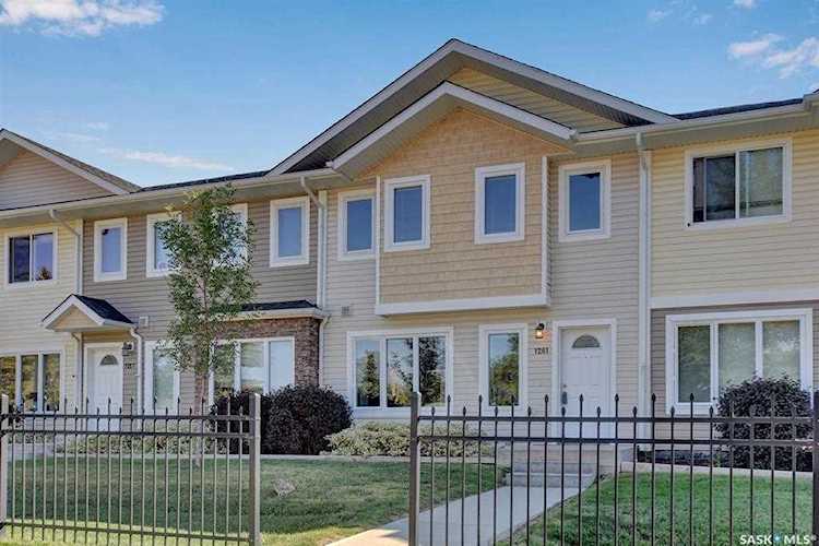 1261 Grey St Regina, SK S4T 1G7
