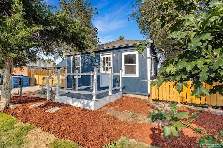 3484 S Canosa Ct Englewood, CO 80110