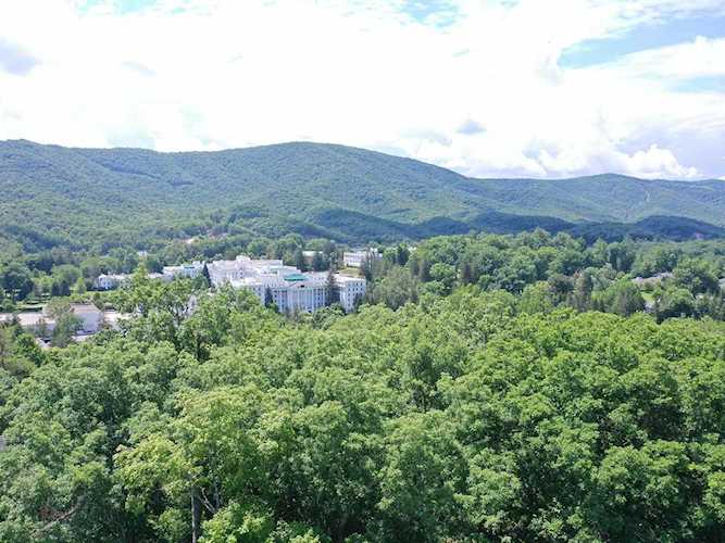 132 Spruce Lane White Sulphur Springs, WV 24986