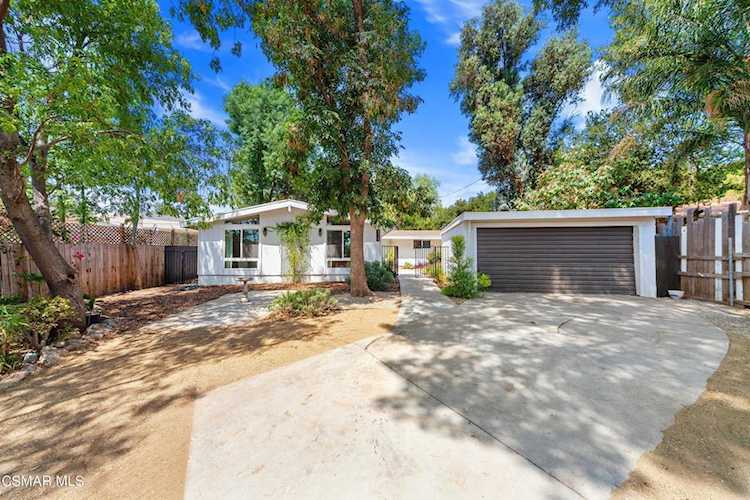 23125 Schumann Rd, Chatsworth, CA 91311 | RubyHome Photo 1
