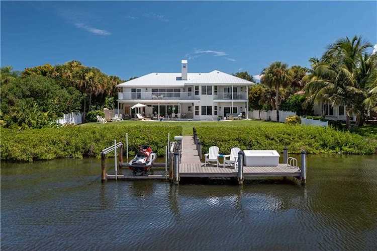 1301 Indian Mound Trl Vero Beach, FL 32963