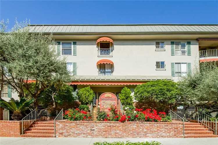 339 S Catalina Ave #125 Pasadena, CA 91106