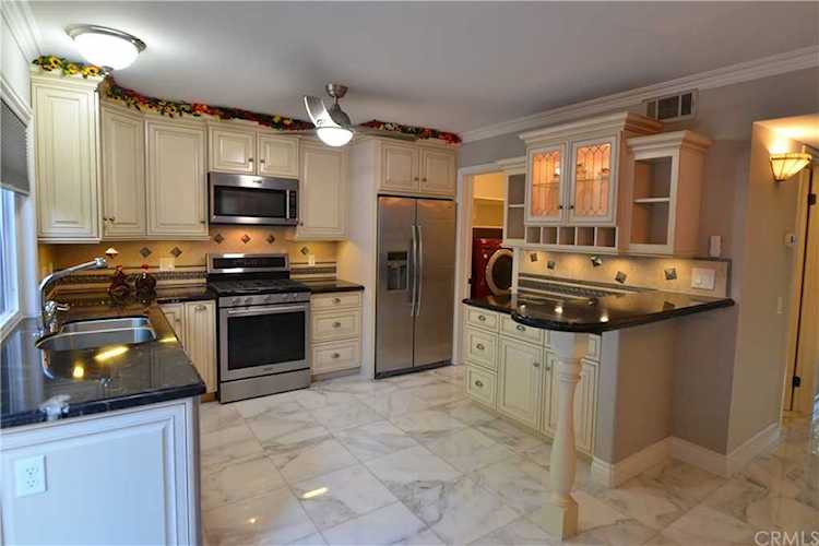 5 Sage Irvine, CA 92604