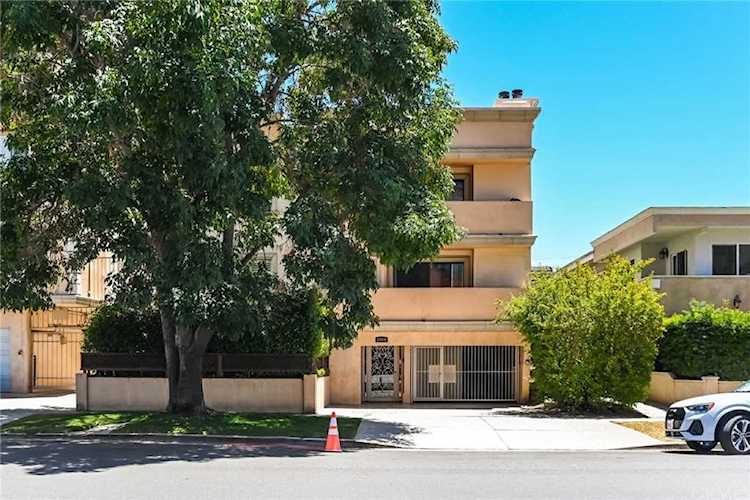 11816 Gorham Ave #213 Los Angeles, CA 90049