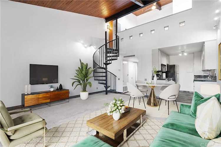 5460 White Oak Ave #B301, Encino, CA 91316 | RubyHome Photo 1