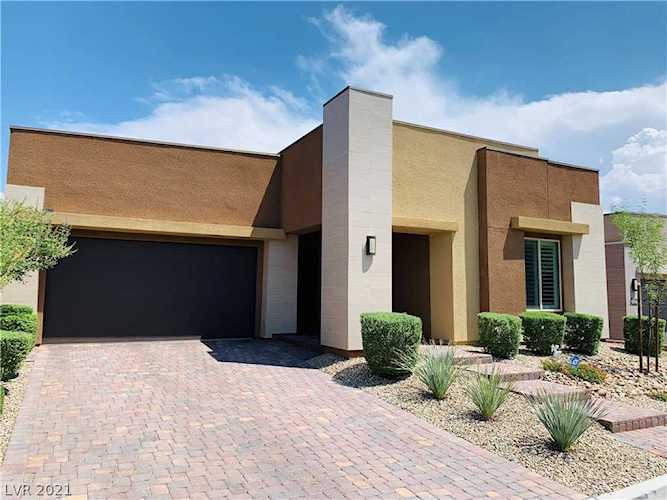 6020 Langreo Ln Las Vegas, NV 89135