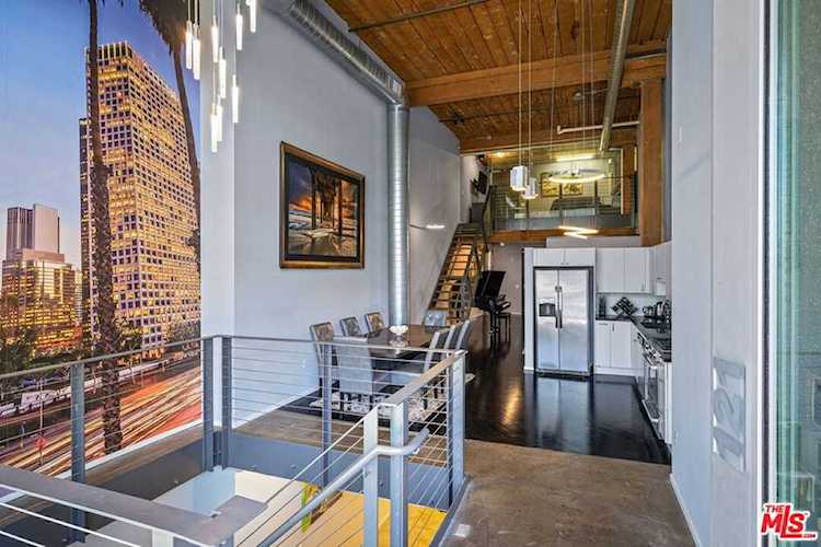 530 S Hewitt St #121 Los Angeles, CA 90013