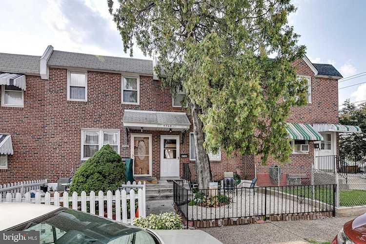 4564 Tampa St Philadelphia, PA 19120