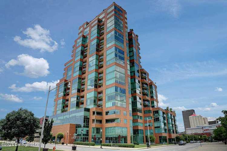 222 E Witherspoon St #604 Louisville, KY 40202