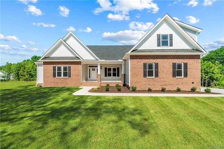 17117 Wedged Stone Dr Montpelier, VA 23192