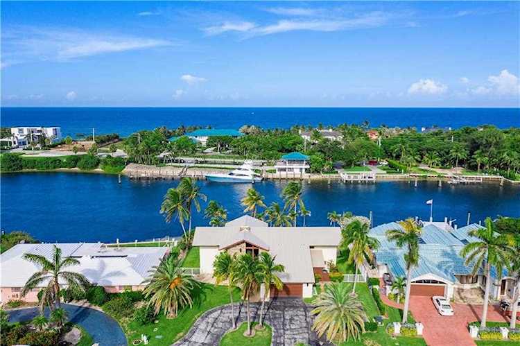 4420 NE 31st Ave Lighthouse Point, FL 33064