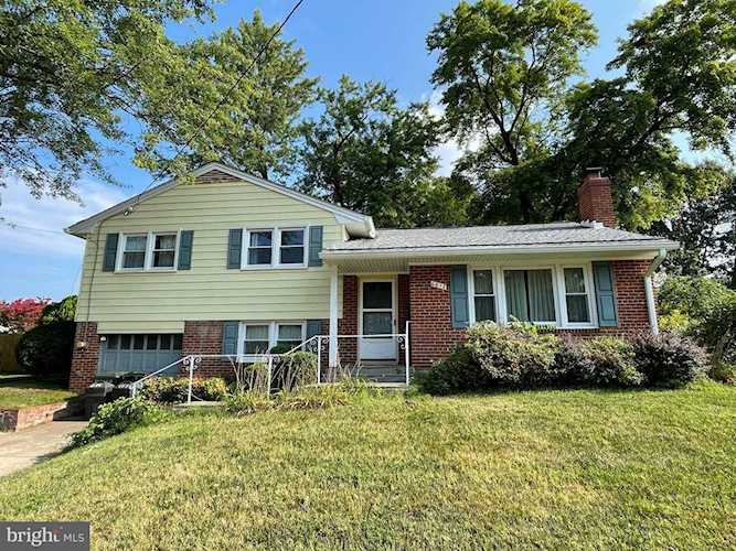 6812 Hopewell Ave Springfield, VA 22151 | MLS ® VAFX2011910 Photo 1