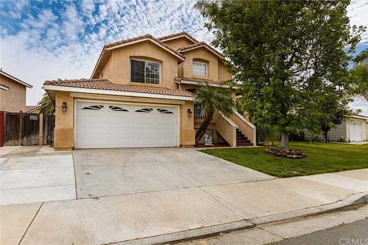 1087 Mirada Dr Perris, CA 92571 | MLS PW21107424 Photo 1