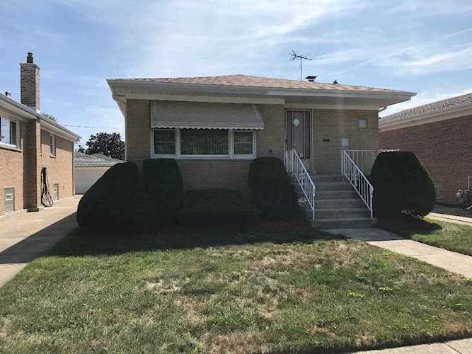 543 Calhoun Ave Calumet City, IL 60409