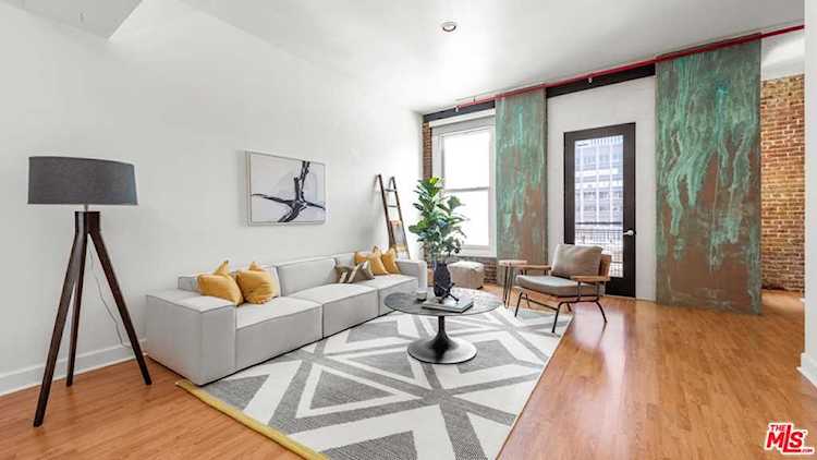 253 S Broadway #307 Los Angeles, CA 90012