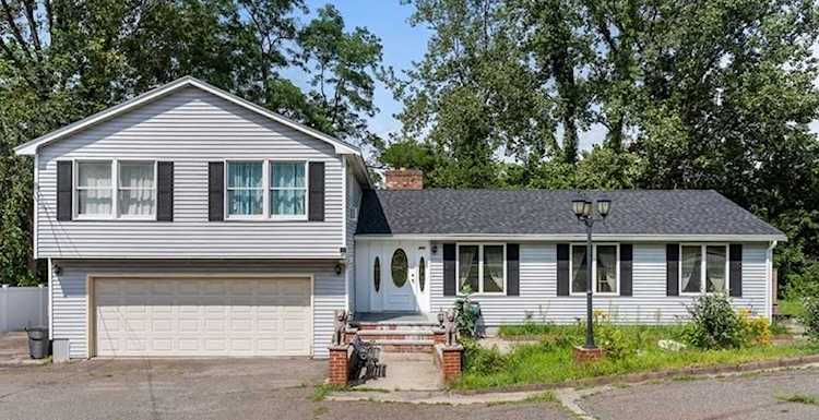 260 Forest Street Winchester, MA 01890