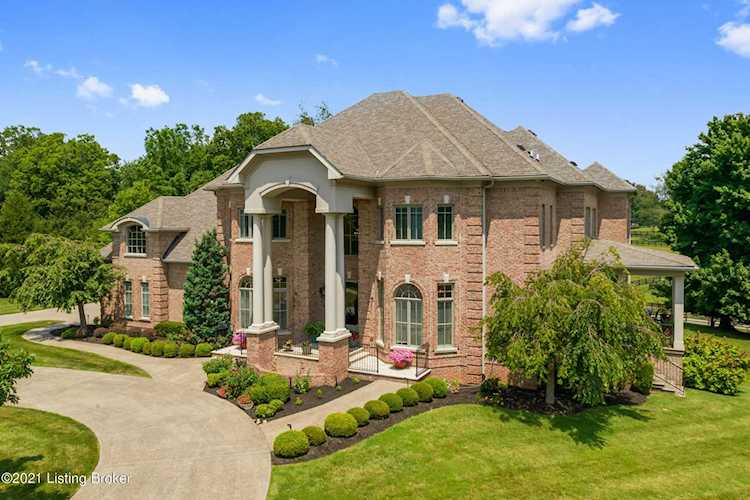7812 Farm Spring Dr Prospect, KY 40059