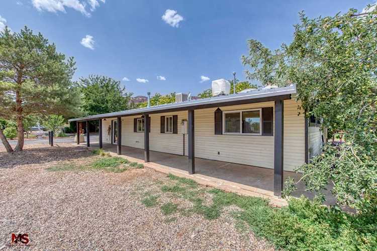 1371 S Heaton Dr Kanab, UT 84741