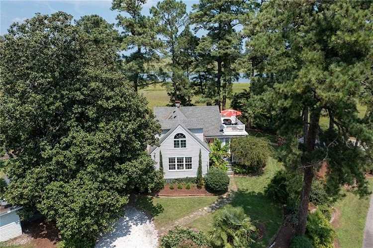 5904 Lee Farm Ln Suffolk, VA 23435