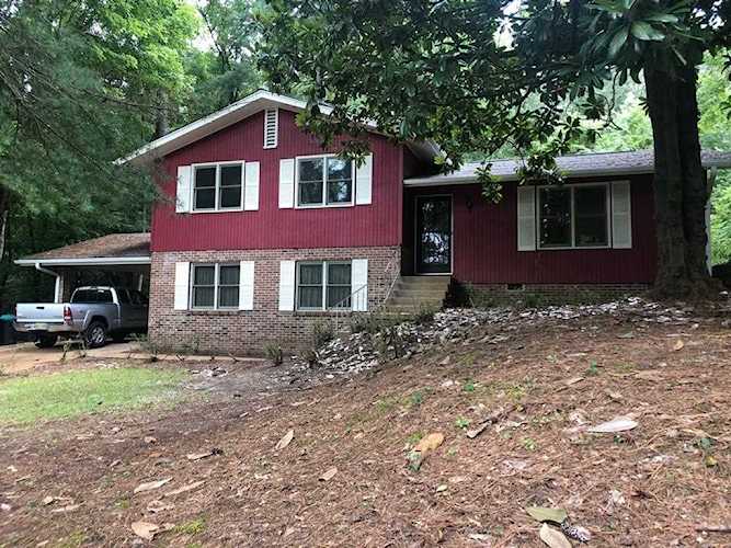 110 Colonial Road Oxford, MS 38655