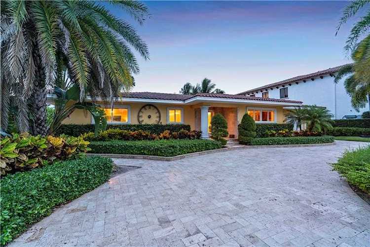 2536 NE 27th St Lighthouse Point, FL 33064