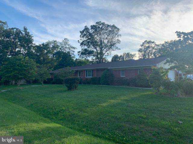 129 Halifax Ave Stephens City, VA 22655 | MLS ® VAFV2000230 Photo 1