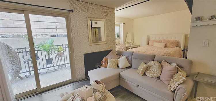 141 S Clark Dr #115 West Hollywood, CA 90048