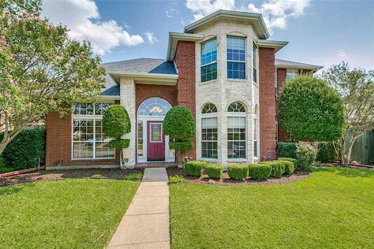 2916 Panorama Drive Carrollton, TX 75007