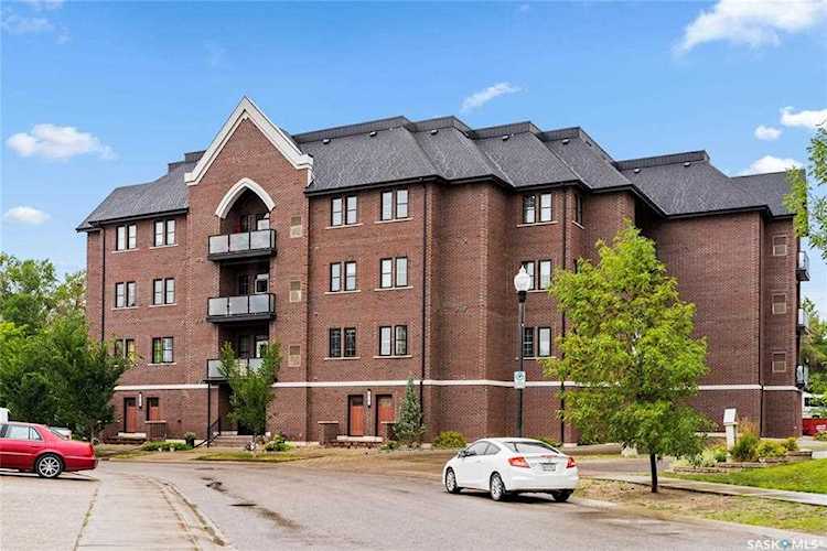 1515 Anson Rd Regina, SK S4P 0E7