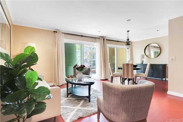 423 S Rexford Dr #106 Beverly Hills, CA 90212