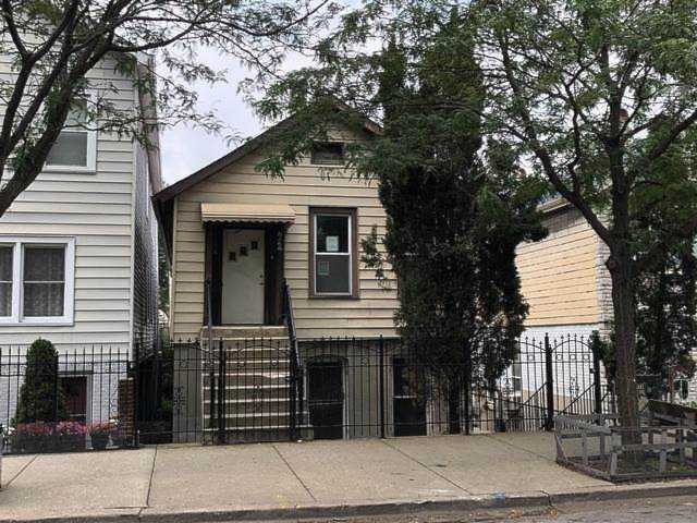 1932 S May St Chicago, IL 60608