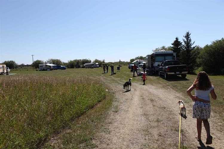 Se1/4 30-19-28-W4 Rural Foothills County, AB T0J 0T0