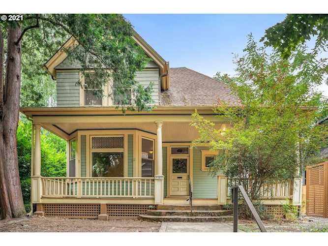 2207 NE 14th Ave Portland, OR 97212
