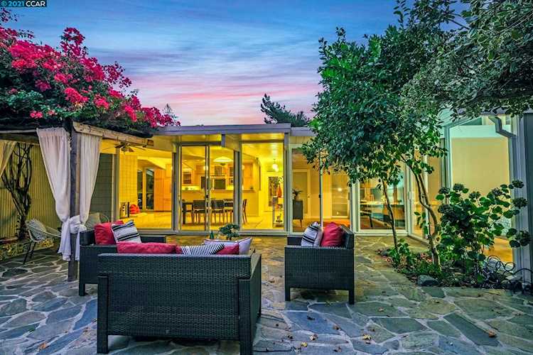 31 Los Cerros Pl Walnut Creek, CA 94598