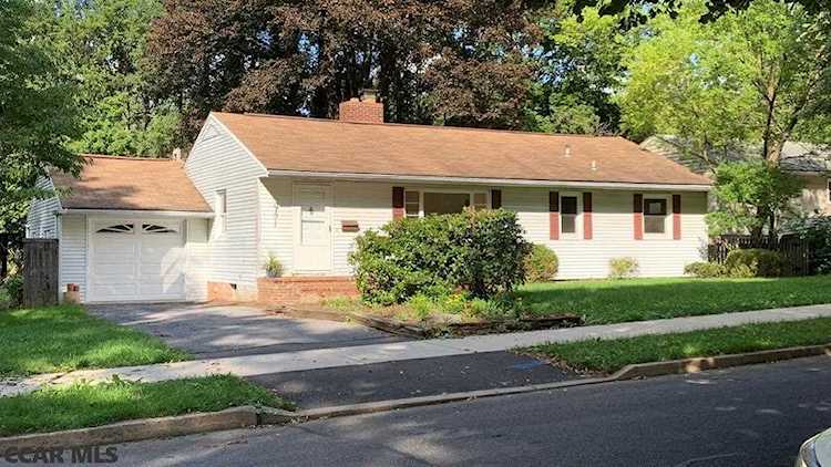 951 Taylor Street State College, PA 16803 | home for sale | KBB Photo 1