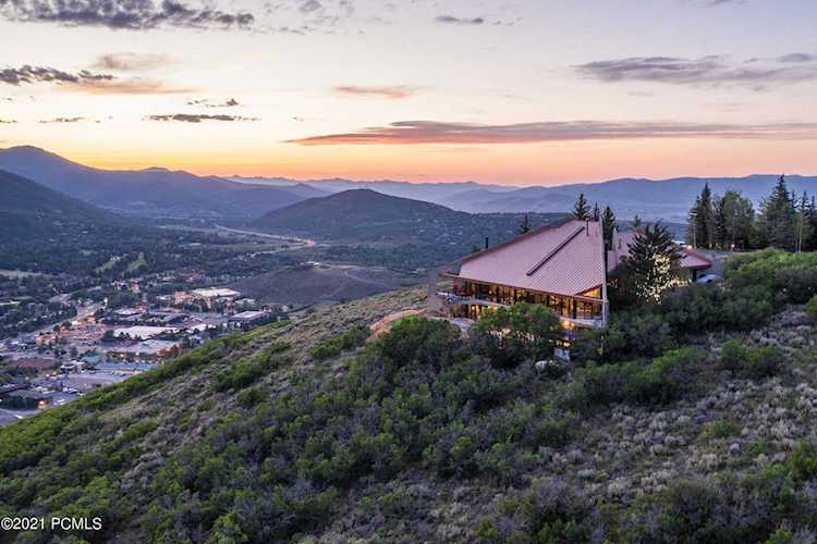 1360 Golden Way Park City, UT 84060