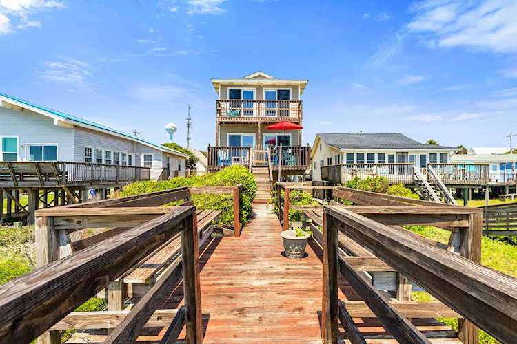 519 E Arctic Folly Beach, SC 29439