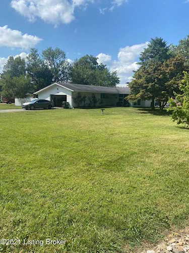 726 Indian Ridge Rd Louisville, KY 40207