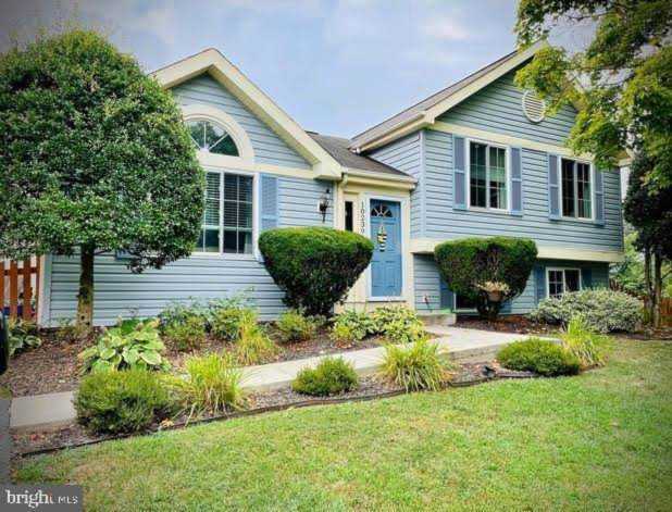 10239 Foxborough Ct Manassas, VA 20110 | MLS ® VAMN2000372 Photo 1