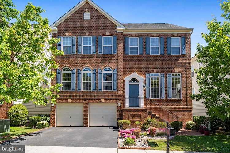 7204 Gray Heights Ct Alexandria, VA 22315