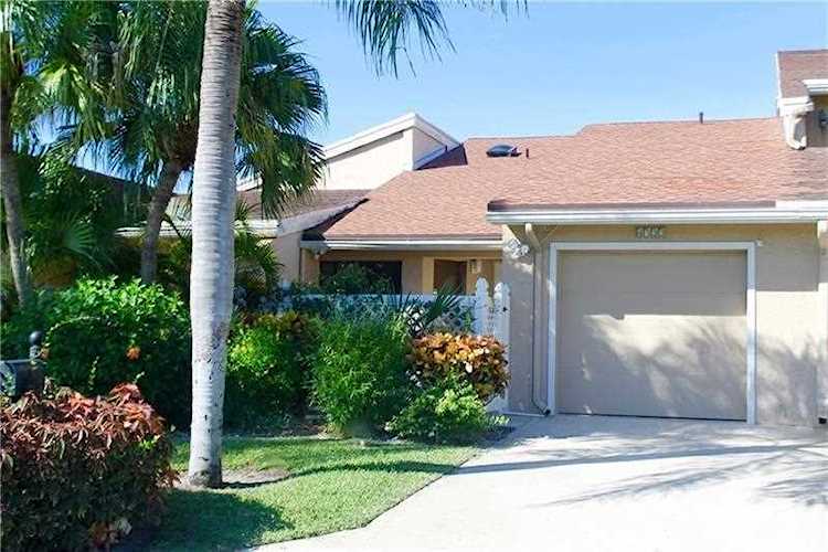 6722 Canary Palm Cir #6722 Boca Raton, FL 33433