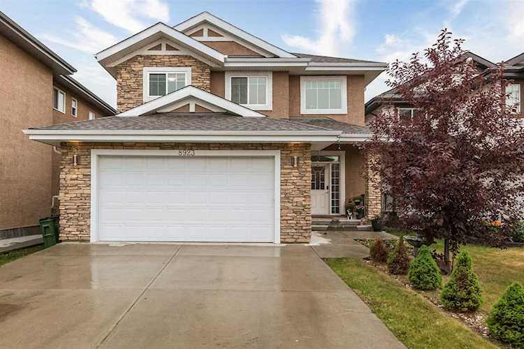 8923 181 Avenue Edmonton, AB T5Z 0J5