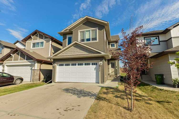 12028 177 Avenue Edmonton, AB T5X 0K9