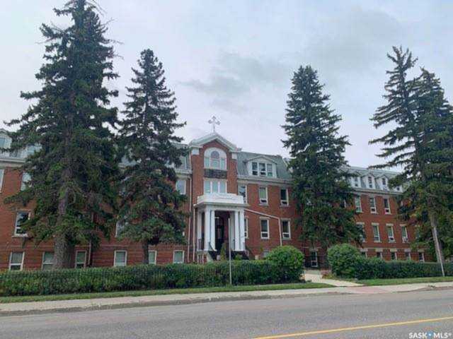 3225 13th Ave Regina, SK S4T 1P5