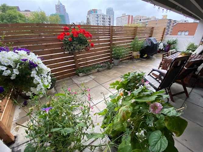 735 12 Ave SW #307 Calgary, AB T2R 1J7