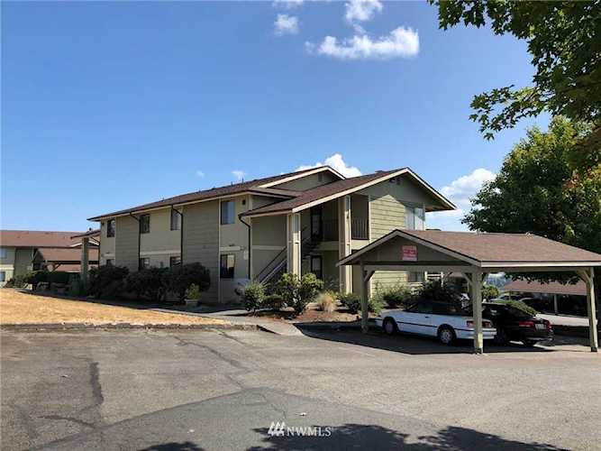 3380 Narrows View Ln NE #202 Bremerton, WA 98310